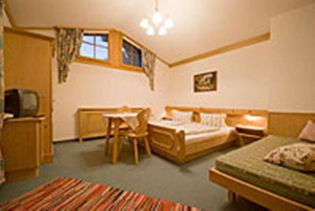 Pension Fuchs Brixen im Thale Chambre photo